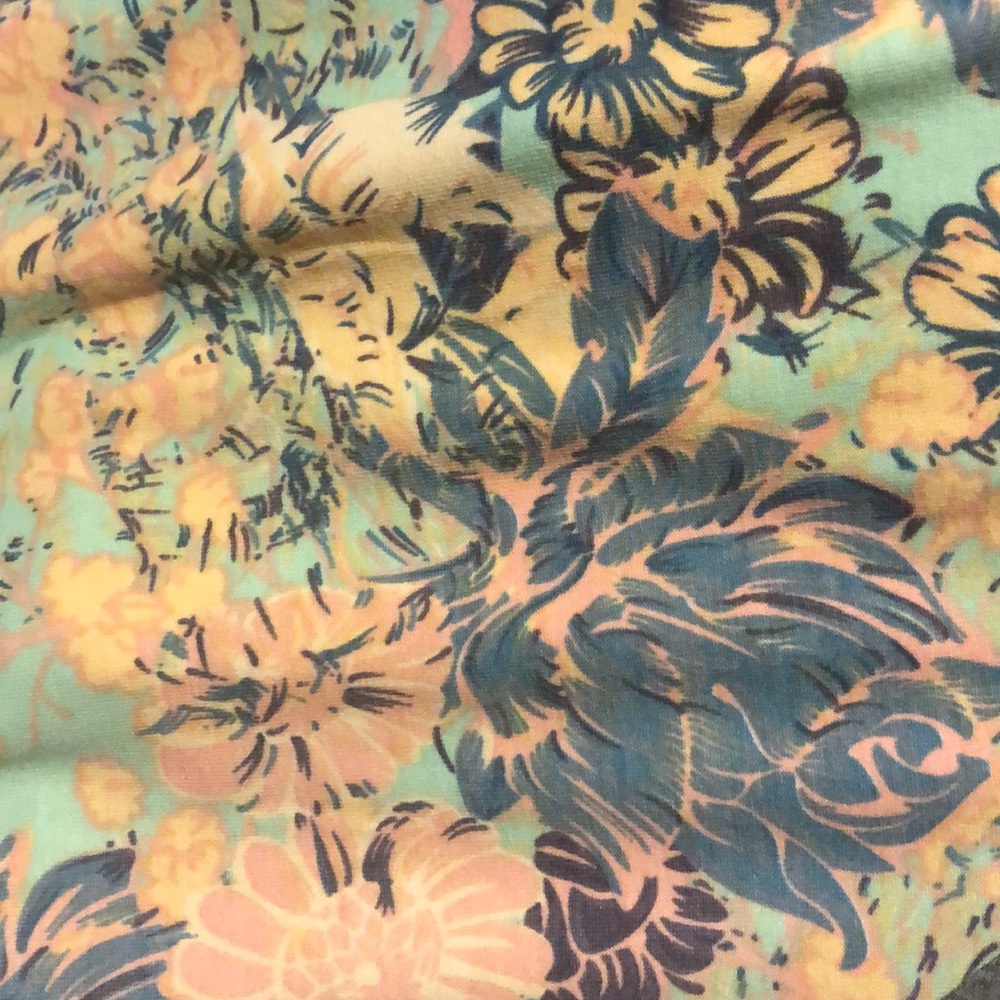 LuLaRoe Randy - Picture 2 of 2